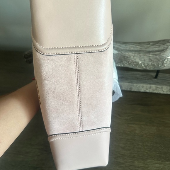 MICHAEL KORS NICOLE PINK SUEDE/LEATHER MEDIUM SHOULDER TOTE BAG - Picture 9 of 12